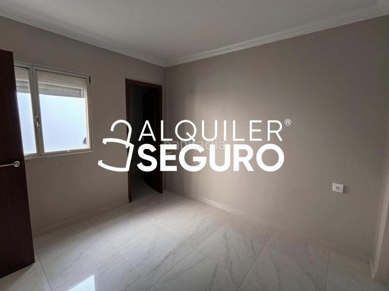 Foto 151a6f1d-0a49-45b1-9ade-5013626a4e79. Alquiler chalet  c blas infante en Santiponce