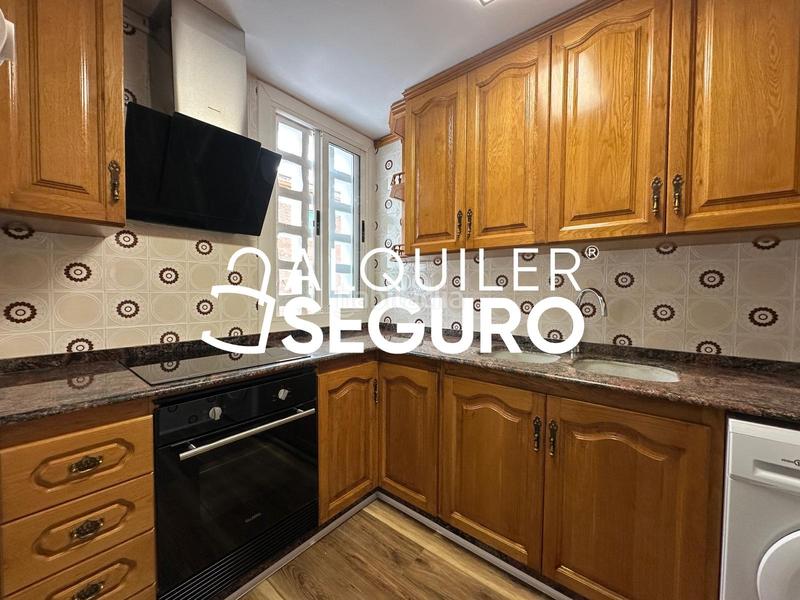 Foto 581a4f91-902e-499d-8490-d8fc4bfc5ff3. Alquiler piso  c pintor lluch en Bonrepòs i Mirambell