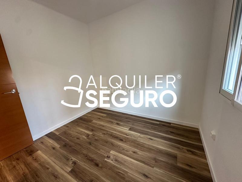 Foto a9d0310b-7bab-4cb0-a86c-a25b4f95a621. Alquiler piso  c pintor lluch en Bonrepòs i Mirambell