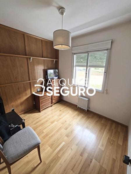 Foto 2f433cf3-014c-43f4-be3d-fbd7cc8e8160. Location appartement avec chauffage dans El Clavín-Valdeluz Guadalajara