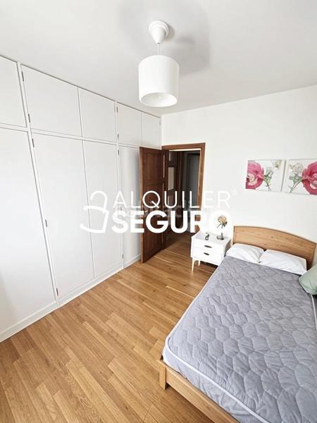 Foto 73bc6ddd-4304-41fd-b81f-e9495f52e02b. Location appartement avec chauffage dans El Clavín-Valdeluz Guadalajara