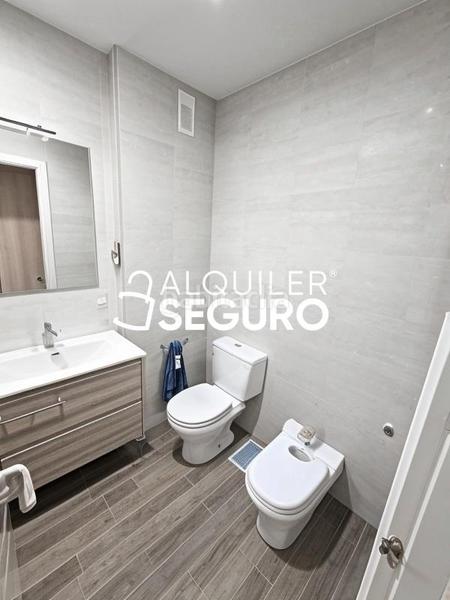 Foto 8e44bc0f-4f24-42ab-bafb-2ff369a3f16d. Location appartement avec chauffage dans El Clavín-Valdeluz Guadalajara
