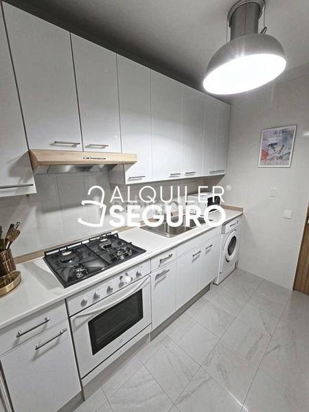 Foto a49390a6-5691-45dc-bf9a-d7b8eaf85ca4. Location appartement avec chauffage dans El Clavín-Valdeluz Guadalajara