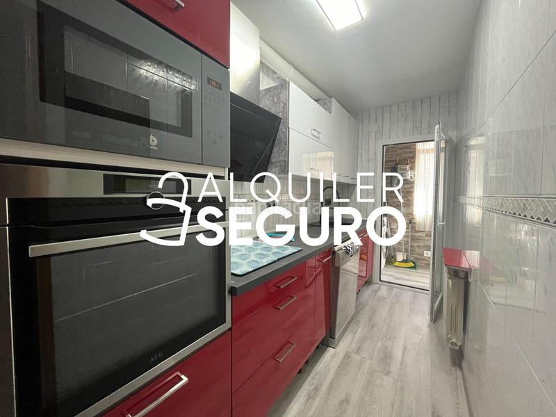 Foto 4cfe549c-ab96-44ba-ad39-98fb43d624e3. Alquiler piso  c río turia en San Nicasio Leganés