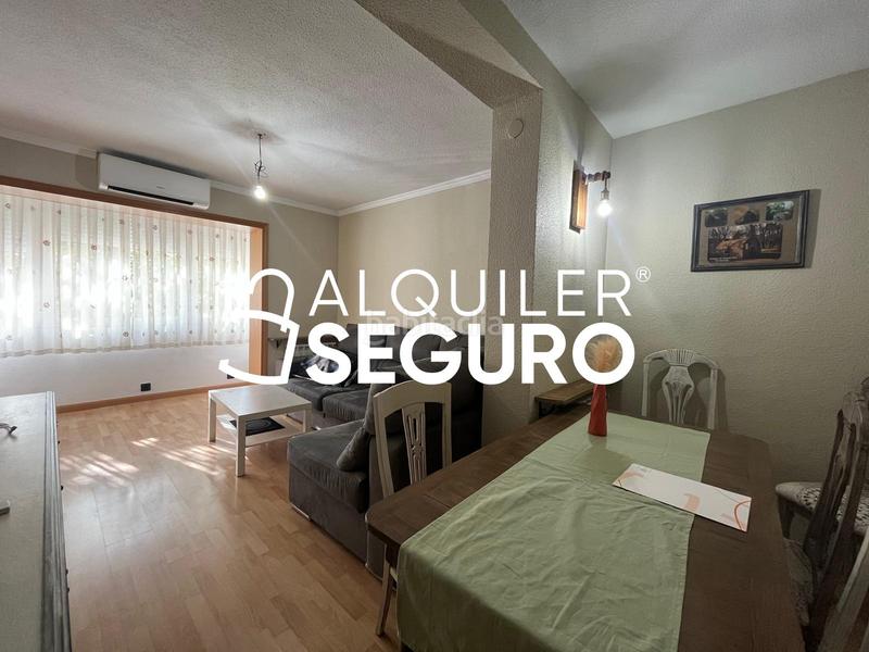 Foto 4e75835a-30cd-49ee-bc72-0e78b6212f1a. Alquiler piso  c río turia en San Nicasio Leganés