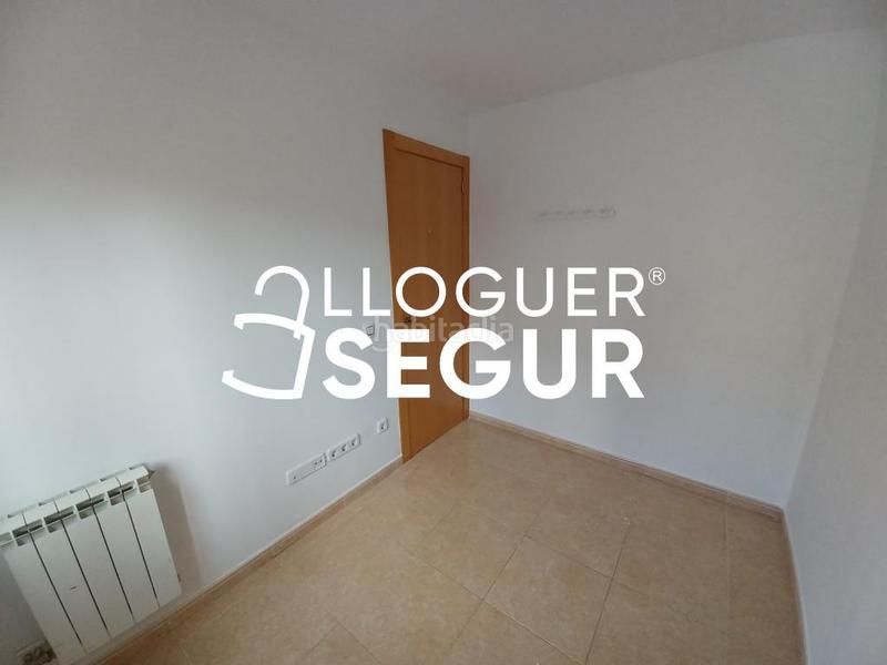 Foto c303233a-94ea-4b08-ba82-dd0166217ac8. Alquiler piso  c verge de la fuensanta en Cerdanyola Nord Mataró