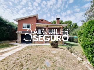Location Chalet  Sorolla. Chalet c sorolla becerril de la sierra