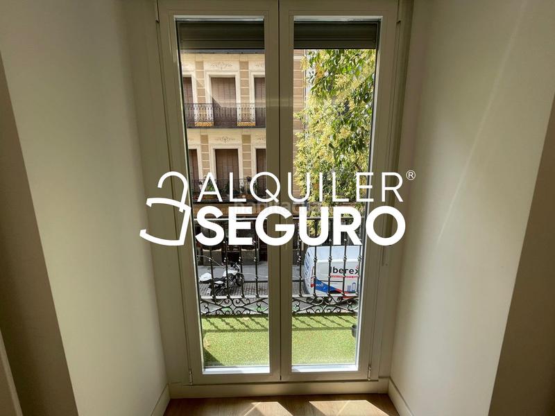Foto 2a94478d-2e3f-4376-be2c-447c627d685c. Rent flat with heating in Universidad-Malasaña Madrid