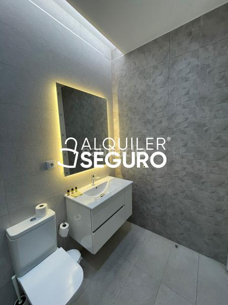 Foto 9be84377-4773-428c-88a2-61ee001cbf13. Rent flat with heating in Universidad-Malasaña Madrid