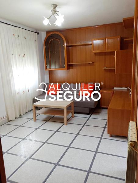 Foto caf9b2de-3d36-4a21-9a8c-35f96c764398. Alquiler piso  pl. argamasilla en PAU 2-600 Puertollano