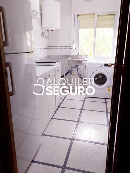 Foto 8bfe153d-4057-40fa-8102-da433641d8fe. Location appartement avec chauffage dans PAU 2-600 Puertollano