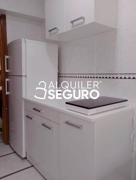 Foto 1fcd3537-7e03-4a6f-9b95-587ae99000cc. Rent flat with heating in PAU 2-600 Puertollano