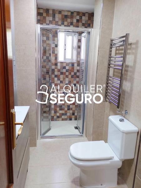 Foto 3269e952-307a-47f1-880f-cb3a4d2c0444. Rent flat with heating in PAU 2-600 Puertollano