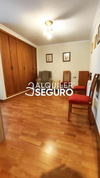Foto 99d97138-74c3-4d65-b40c-385fa7a7f32c. Alquiler piso  av. blasco ibañez en Alaquàs
