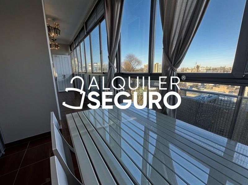 Foto 958e99d2-0f84-43e5-a72e-a5f0487f7440. Location appartement avec chauffage dans Las Águilas Madrid