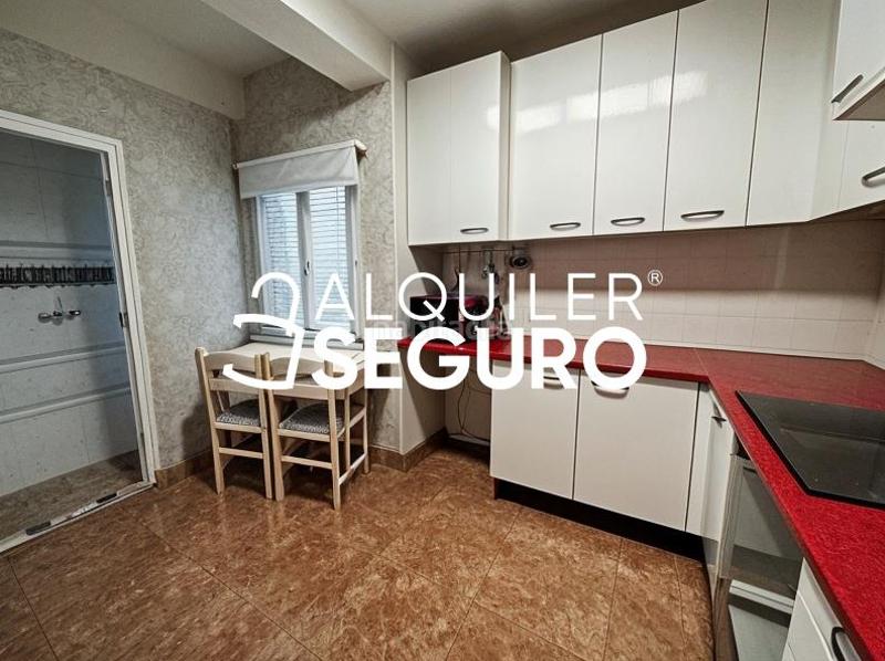 Foto ab25d6f3-e020-43d0-a2b7-31df92c6d1a2. Location appartement avec chauffage dans Las Águilas Madrid