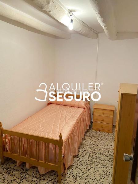 Foto ddb63e84-386f-44a5-ae1c-ad8144e2aadb. Alquiler chalet  c de la solana en Navarredonda y San Mamés