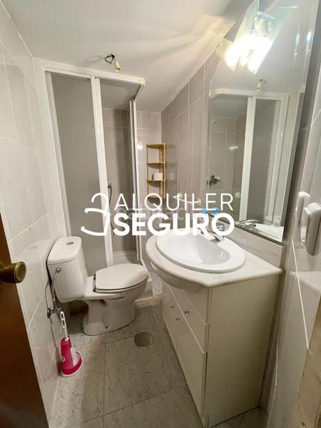 Foto e9fb262d-2715-4a1e-b311-92df5d1545e2. Alquiler chalet  c de la solana en Navarredonda y San Mamés