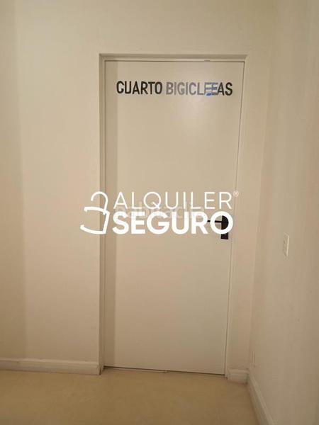 Foto 745ceb72-718d-4e39-b94e-487e33a2dba9. Alquiler piso  pl. dr. emilio giménez heras en Burgos
