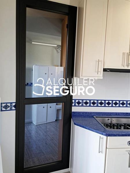 Foto cf173507-d01d-4fa2-9738-ebf73140a9d7. Alquiler piso  pl. dr. emilio giménez heras en Burgos