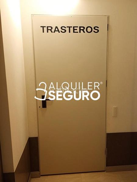 Foto fed6a88e-6136-41e7-8e7c-ba0518eb8b90. Alquiler piso  pl. dr. emilio giménez heras en Burgos