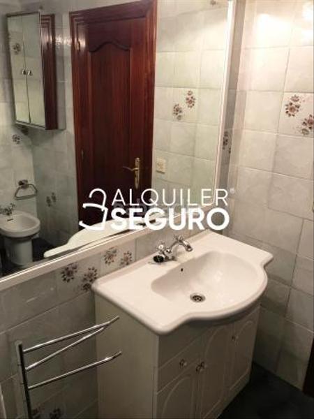 Foto 3650bedf-0e8e-4eb9-ab21-5f0765d095d3. Alquiler piso  c vicente aleixandre vitoriagasteiz en Vitoria - Gasteiz