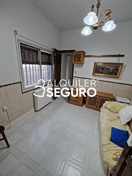 Foto 02858cc2-5ea0-48c1-a849-68a85798ac6b. Alquiler chalet  c cristo en Torres de la Alameda