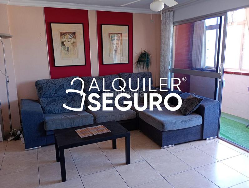 Foto 0aee08d6-6560-4348-b60b-5d0e7bdfe5bb. Alquiler ático  av. san carlos en Solymar Benalmádena