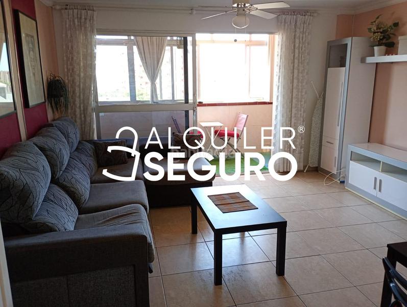 Foto 0e60d38b-04e6-4b82-9af4-82ccfbc7a296. Alquiler ático  av. san carlos en Solymar Benalmádena