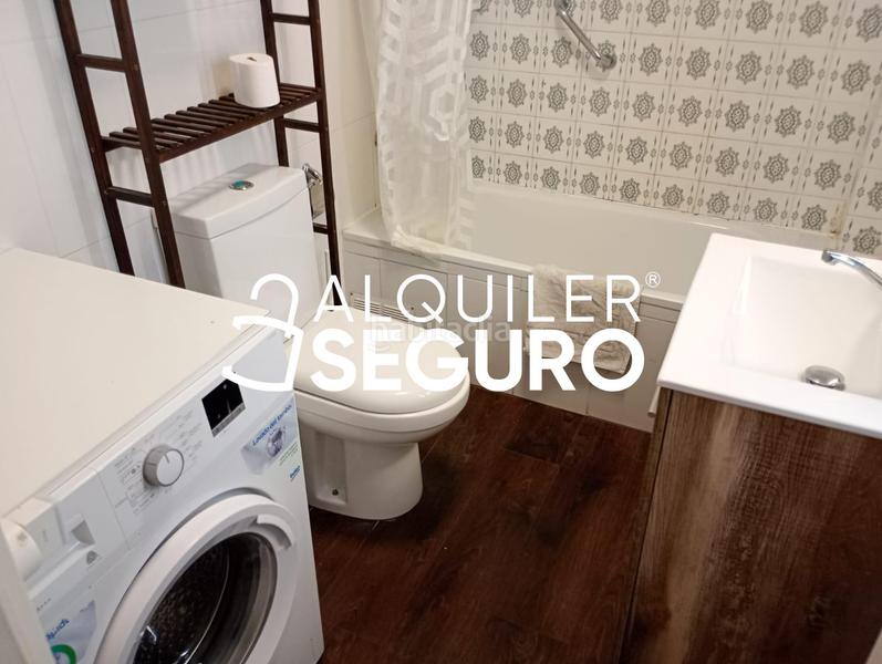 Foto 43e0a10b-8083-422a-b04f-801bc3751d49. Alquiler ático  av. san carlos en Solymar Benalmádena