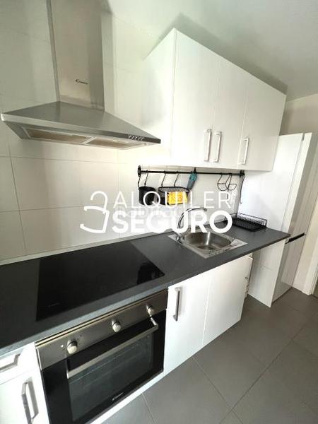 Foto 995a092d-f594-4a43-8670-9aa9586d723e. Rent flat with heating parking pool in Hospital Valdemoro