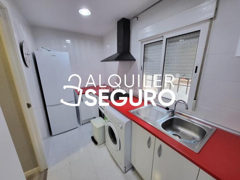Foto 7ad5d6dd-8e08-42f6-9135-547fb7c9d0e7. Alquiler piso  c princesa en Zona Renfe Alcorcón