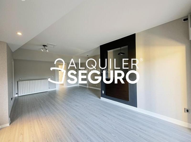 Foto bfca070a-ad6d-4ccb-8431-c78794c95238. Rent flat with heating parking pool in Casco Antiguo Torrelodones