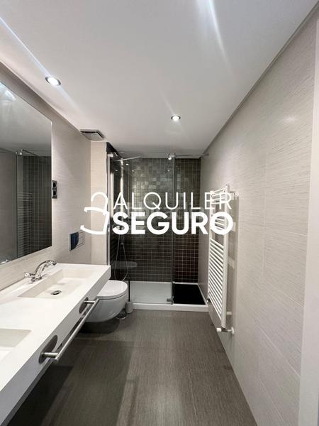 Foto ea36f27a-3fcb-4aab-b43c-0936cd9f1e2d. Rent flat with heating parking pool in Casco Antiguo Torrelodones