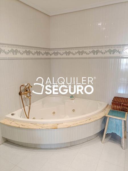 Foto 5feecb47-ae09-42af-8ebb-db69dd465b7e. Rent flat in Casco Urbano Vinaròs