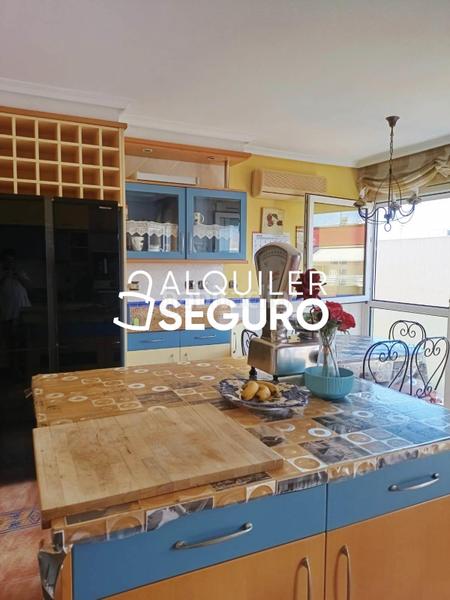 Foto eefda335-f2eb-4574-aa91-1ef6989a81a0. Rent flat in Casco Urbano Vinaròs