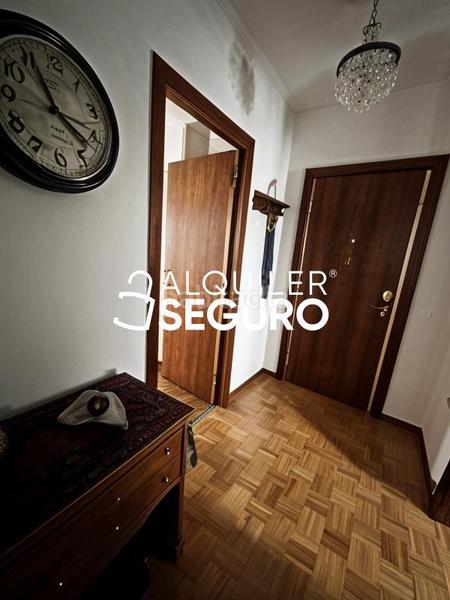 Foto 2a8aa3e1-e166-4b63-8c1b-d395baf889a0. Rent flat with heating in Estrella Madrid