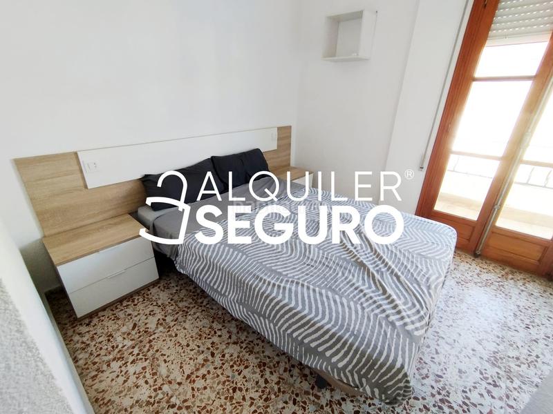 Foto adc1d450-bf7b-4f1b-893c-86908a950316. Miete etagenwohnung mit parking in Monte y Mar Santa Pola