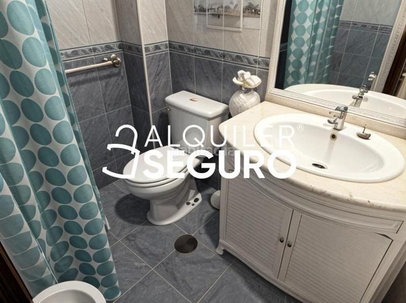 Foto 040bef59-a011-40f8-9034-1c9a4b3f3bf5. Location appartement dans Juan XXIII - Rochelambert Sevilla