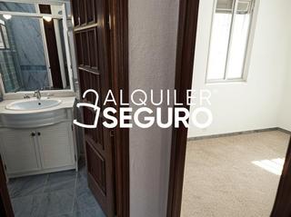Rent Flat  Puerto de piedrafita. Piso c puerto de piedrafita sevilla