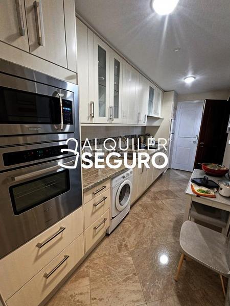 Foto e1a13de5-c0fb-42fe-91a4-52c258110ff2. Affitto appartamento con riscaldamento parcheggio in Madrid