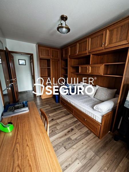 Foto 68a0ead0-af0c-46f9-b37d-4bca1a82cae7. Rent flat with heating parking in Pacífico Madrid