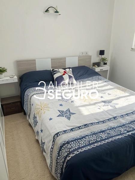 Foto bff8d072-b235-44fd-9e39-a5984206889e. Rent flat with parking pool in Sierra Helada Benidorm