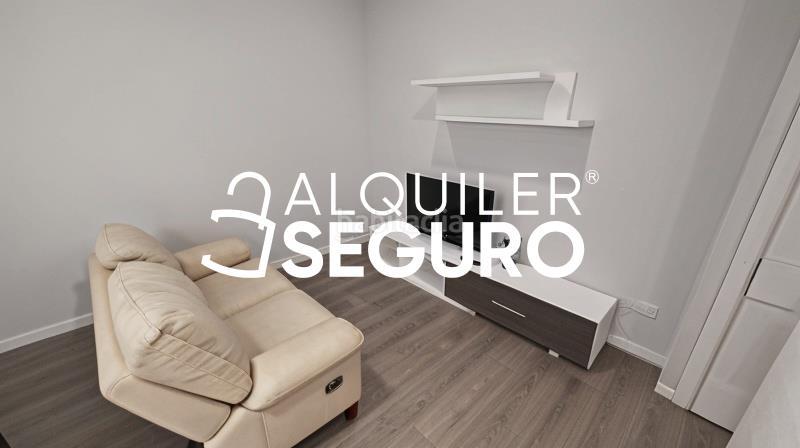 Foto da0663b6-a148-4d75-aaed-ab66e26a1d65. Miete etagenwohnung mit heizung in Sol Madrid