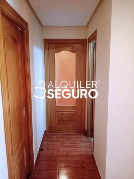 Foto 0b8a40cc-4145-4f06-8d0d-841cece14ef2. Rent flat with heating parking in Parquesol Valladolid