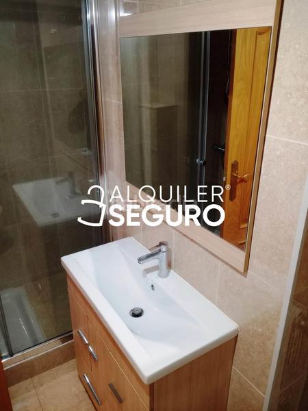 Foto 794c6f3e-e885-4a55-b516-b98dc8eec38f. Rent flat with heating parking in Parquesol Valladolid