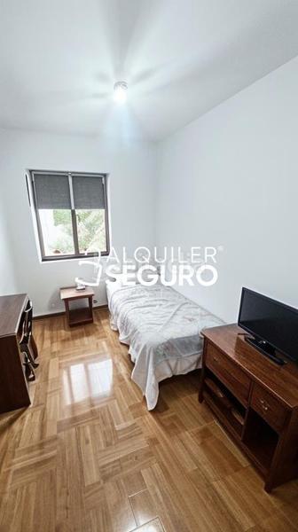 Foto c1ce6860-d9e9-445c-b48f-834fc24a0898. Lloguer pis amb calefacció a Pacífico Madrid