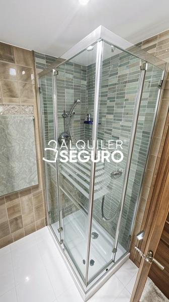 Foto f4096f92-dc29-4a8c-8a96-79ec64f37ef2. Miete etagenwohnung mit heizung in Pacífico Madrid