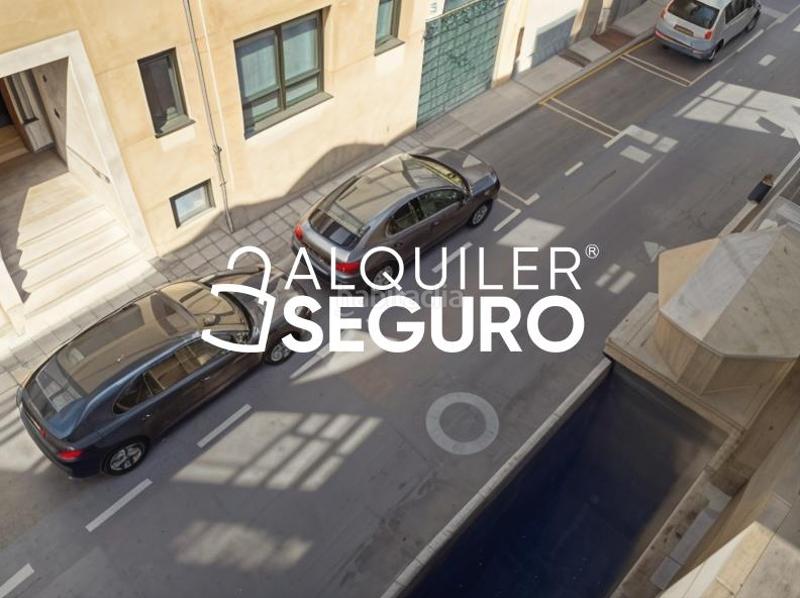Foto e9e2bc86-16ab-4786-b379-2ec6eb60a8b0. Lloguer pis amb calefacció aparcament a San Pablo - Juan Flórez Coruña (A)