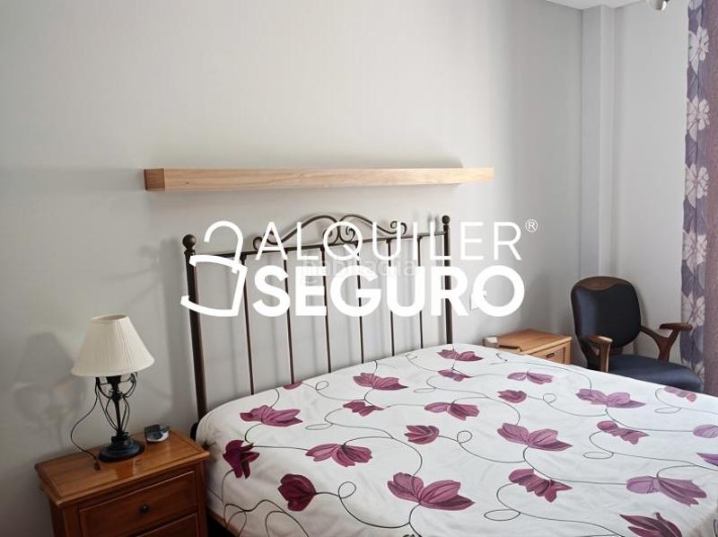 Foto 5e11ed11-1c3d-474e-bd5a-c64be60e1054. Location appartement avec chauffage parking dans San Pablo - Juan Flórez Coruña (A)
